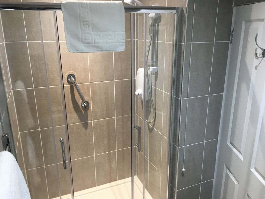 double room, ensuite | bathroom