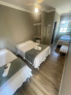 ميني بار وواي فاي مجانًا وملاءات أسرّة