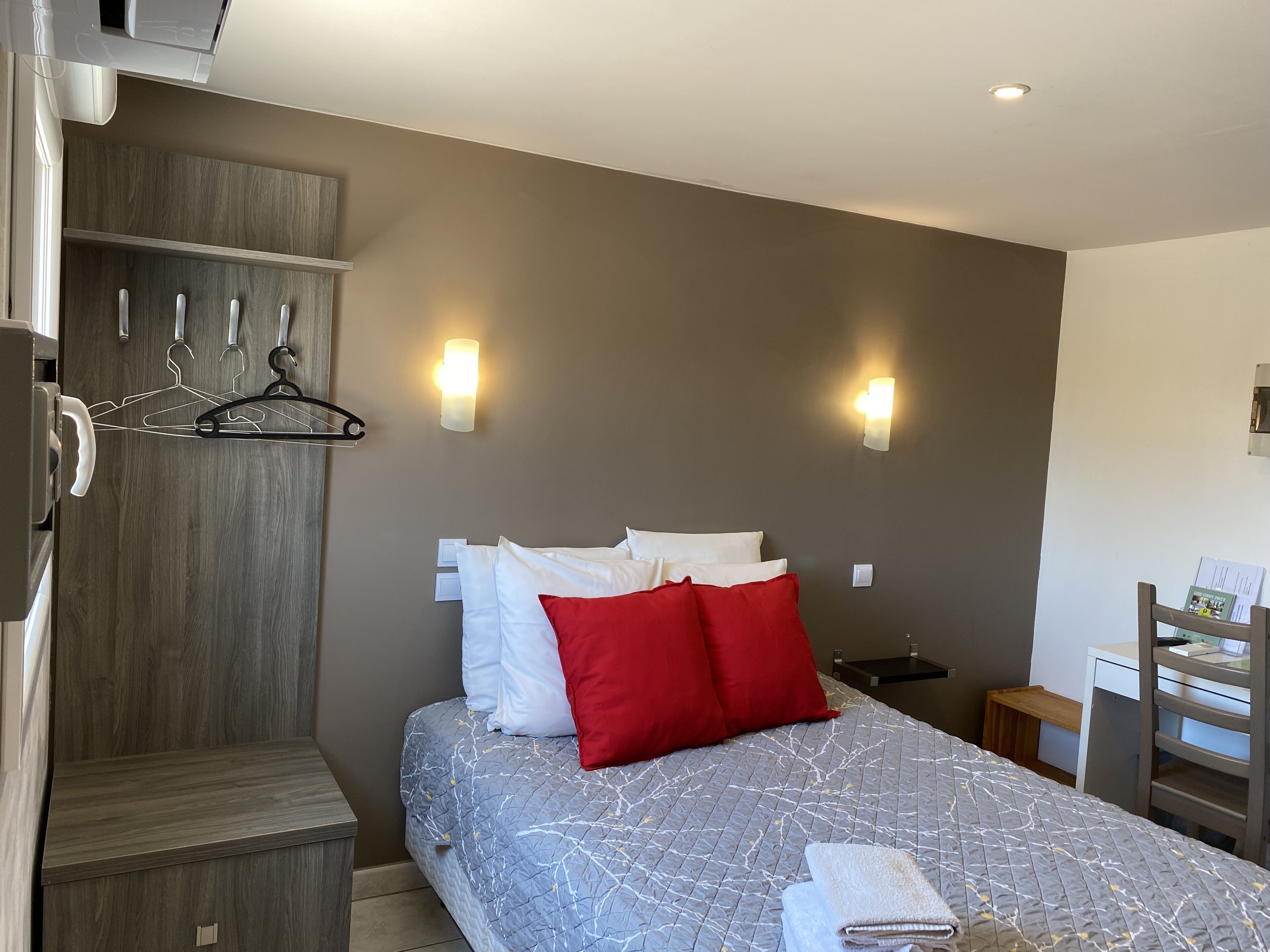 classic double room, private bathroom, garden view | premium bedding, memory-foam beds, in-room safe, individually decorated