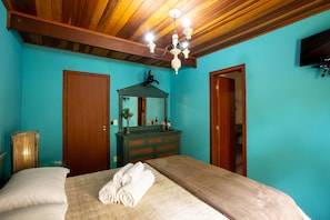 Suíte, no jardim | Frigobar, individualmente decorados, individualmente mobiliados