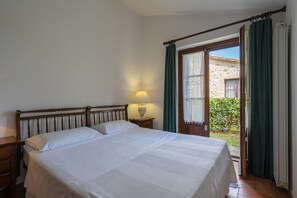 View from room - Le Rocche di Valiano (Castelnuovo Berardenga)