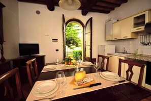 Appartement Confort, 2 chambres (Geranio) | Cuisine privée