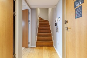 Apartament, 2 dormitoris | 1 dormitori, roba de llit d'alta qualitat i caixa forta a l'habitació 