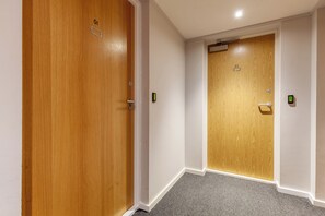 Interior entrance - Destiny Scotland - Broughton St Lofts (Edinburgh)