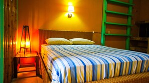 Rollaway beds, free WiFi