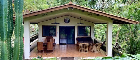 Ferienhaus, 2 Schlafzimmer | Terrasse/Patio