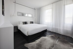 Dobbeltrom – superior | Sengetøy av topp kvalitet, dundyner og senger med overmadrass