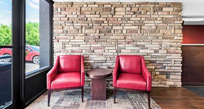 Red Roof Inn Cortland