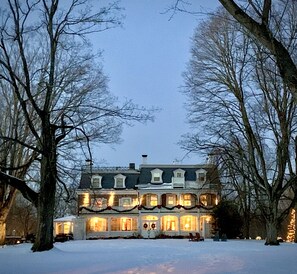 Garden - Woolverton Inn (Stockton)