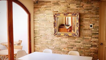 Esmorzar diari continental gratuït