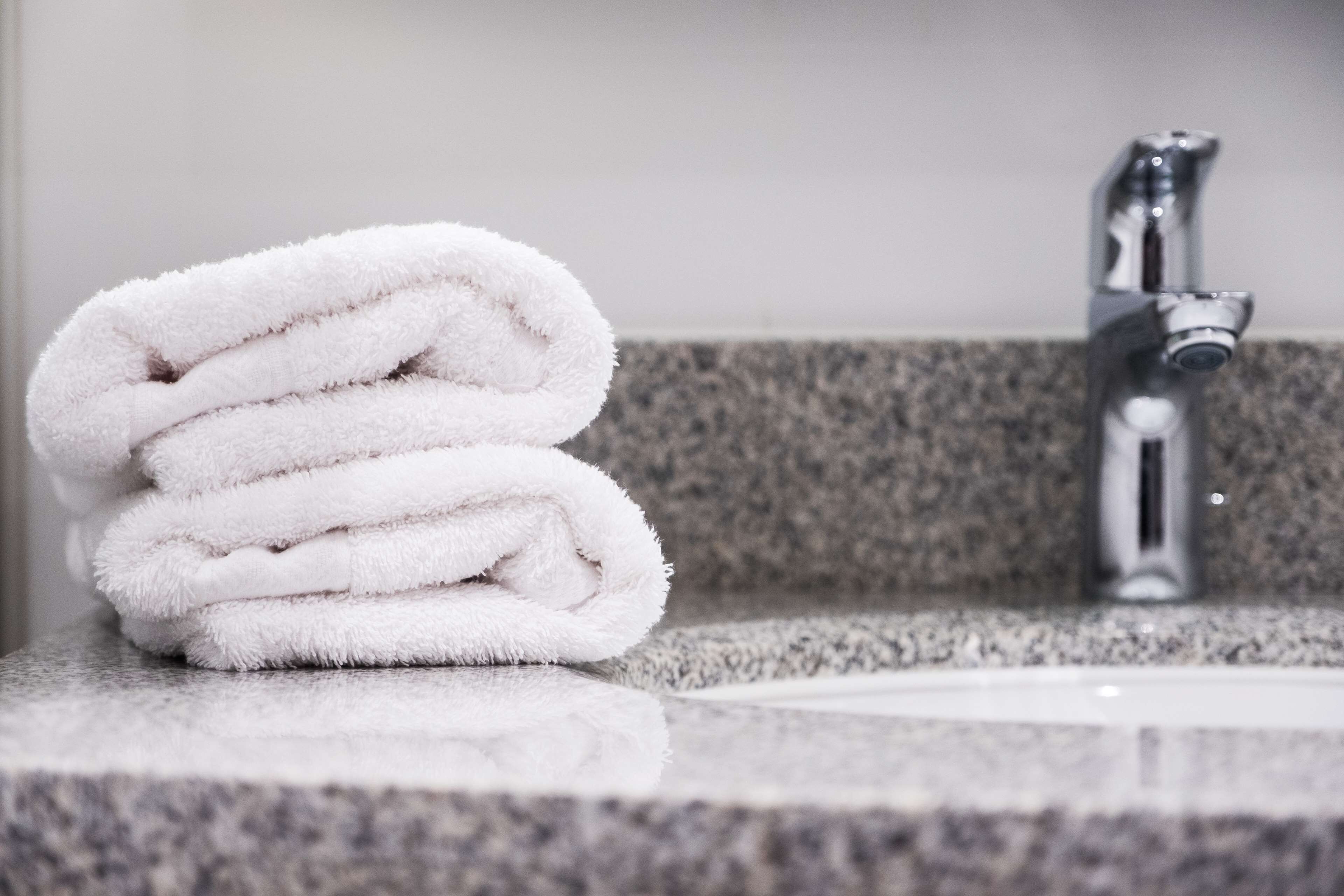 in-room safe, desk, soundproofing, free wifi