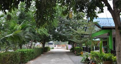 Feel Good Resort
