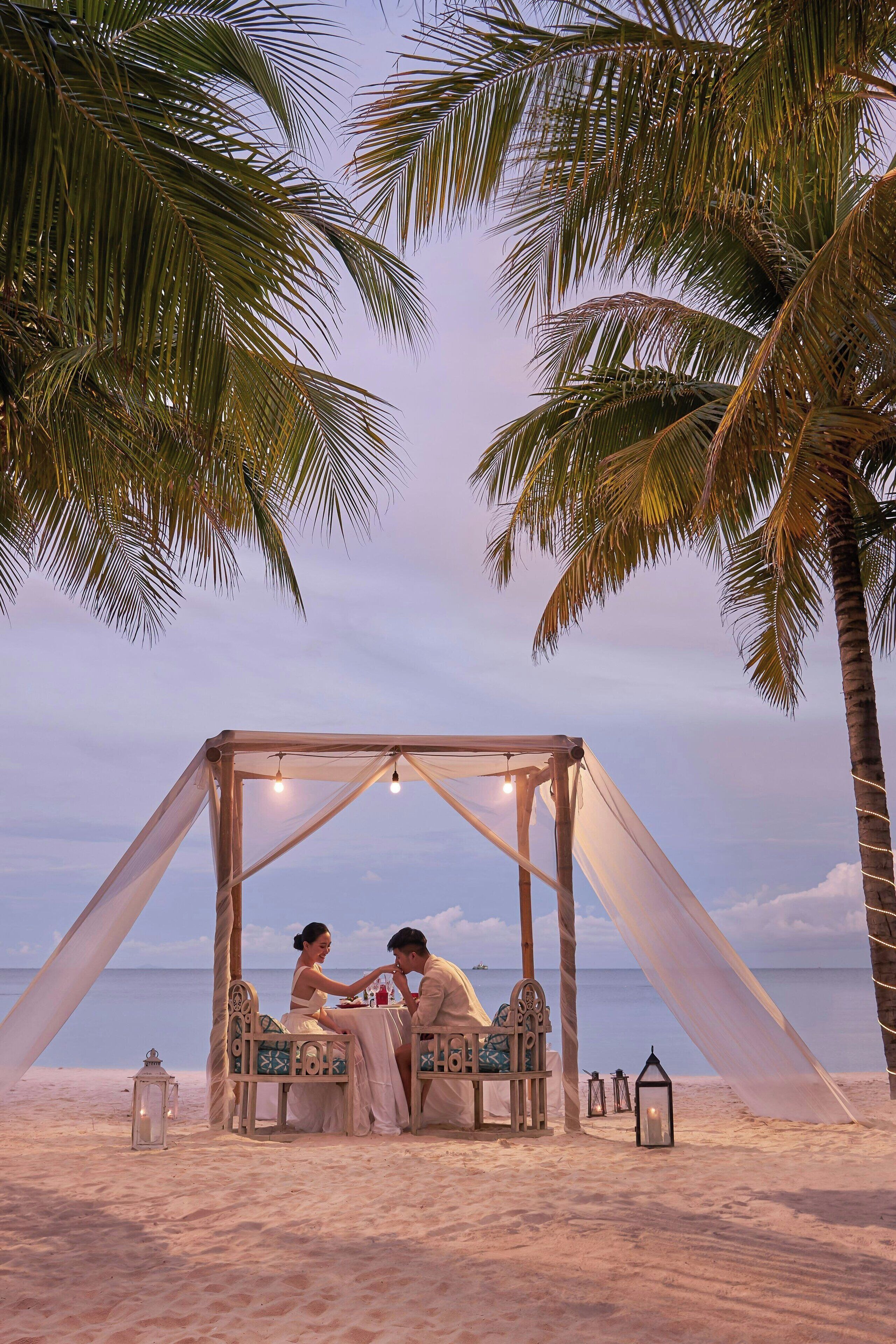 Private beach, white sand, sun-loungers, beach umbrellas