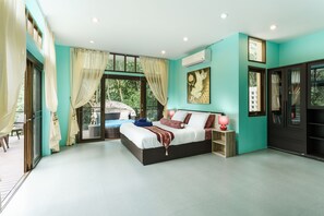 4 bedrooms, in-room safe, blackout curtains, soundproofing - Chaweng Noi Villa (Koh Samui)