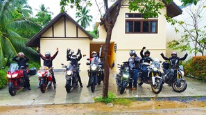 Free self-parking - Chaweng Noi Villa (Koh Samui)