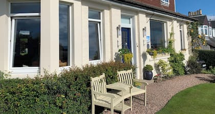 No12 Bed and Breakfast