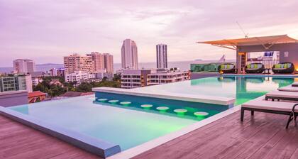 Unique Regency Pattaya