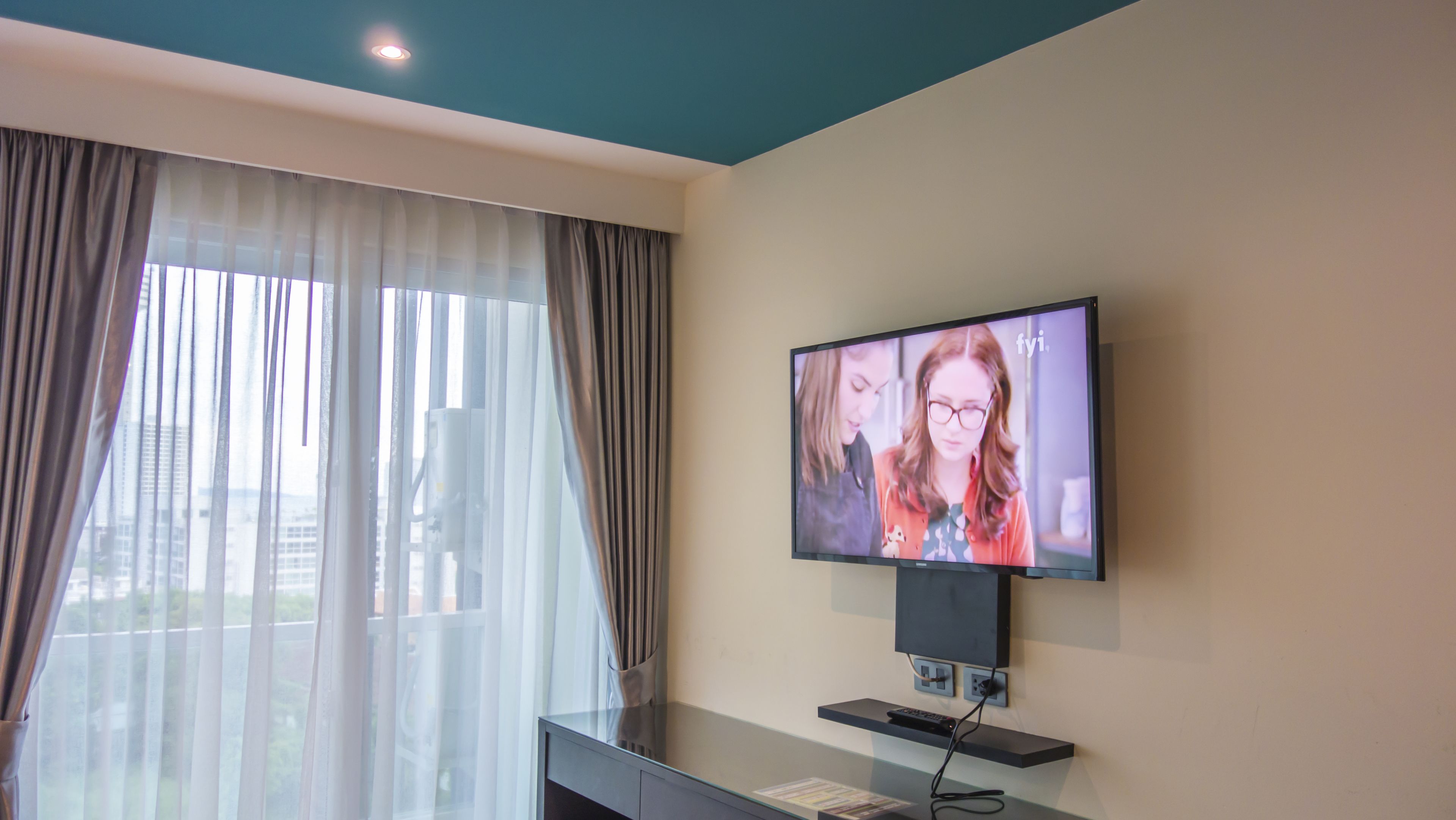 deluxe room, city view | view from room