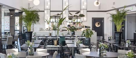 Breakfast, lunch, dinner served; Scandinavian cuisine