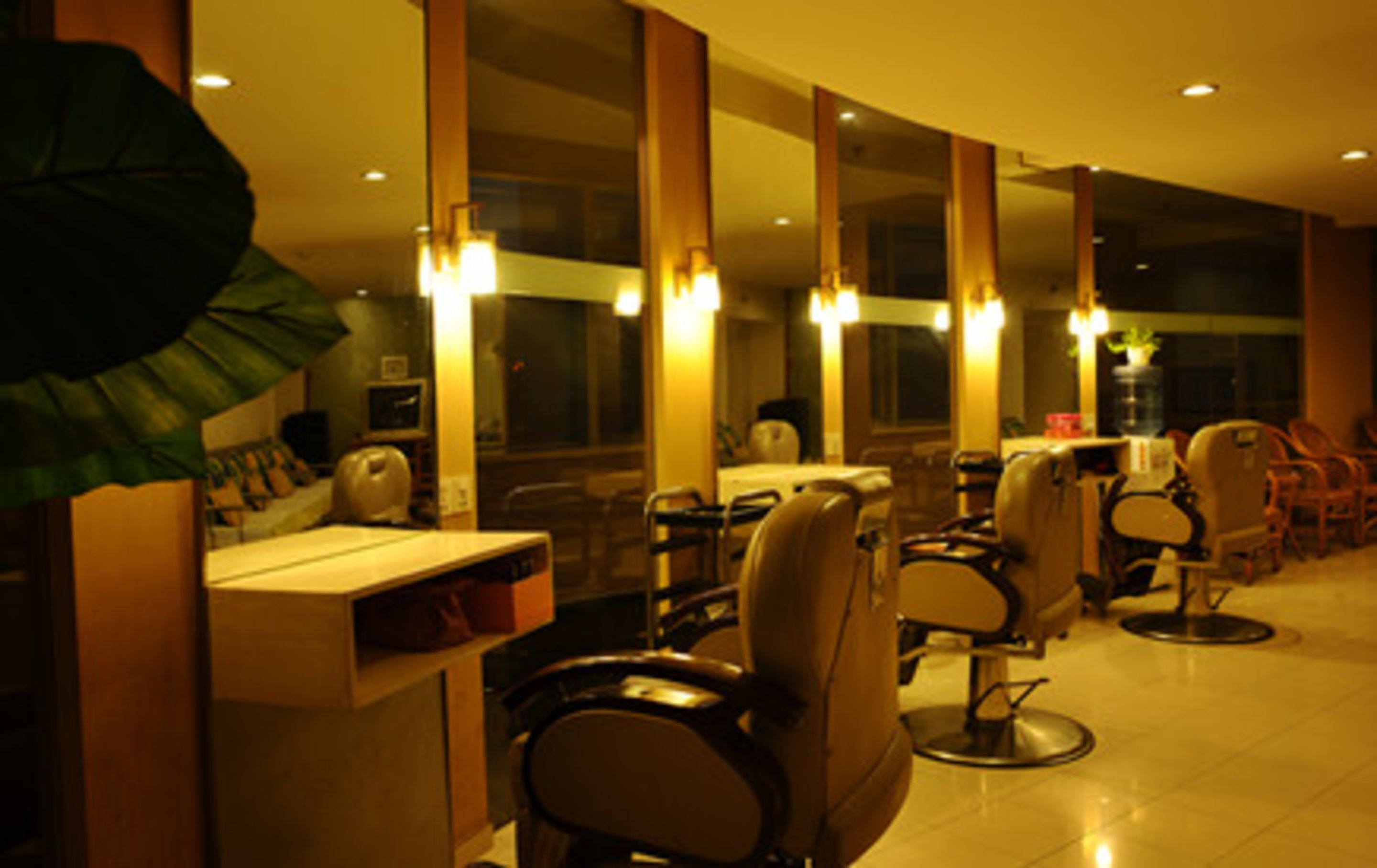 hair salon