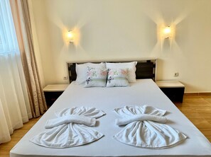Comfort Apartment, Partial Sea View