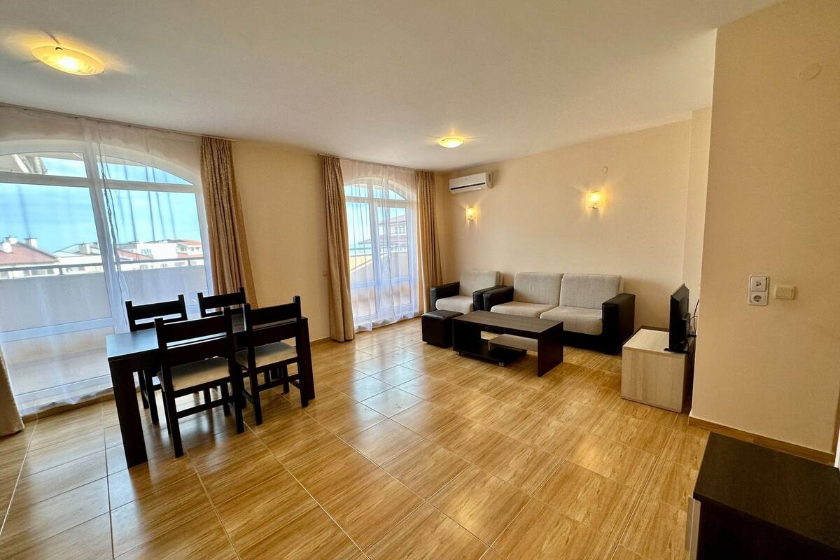 Comfort Apartment, Partial Sea View | Living room