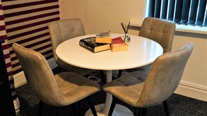 Apartment, Private Bathroom (2 Bedroom Apartment ) | Lounge