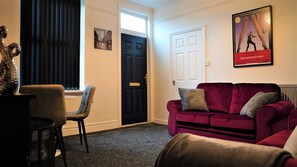 Apartment, Private Bathroom (2 Bedroom Apartment ) | Lounge