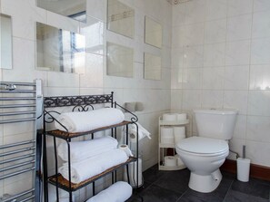 Căn hộ, phòng tắm riêng (2 Bedroom Apartment ) | Phòng tắm