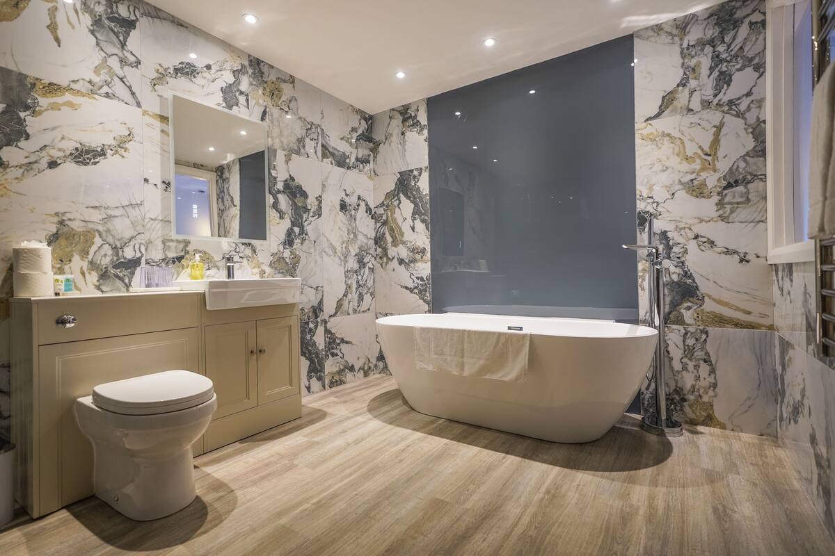 premier suite, ensuite | bathroom