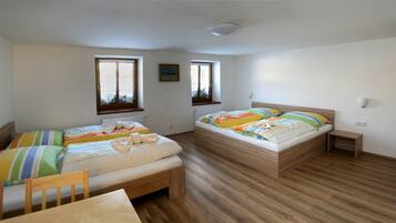 Family Apartment, 1 Bedroom, Mountain View | In-room safe, desk, soundproofing, free cribs/infant beds