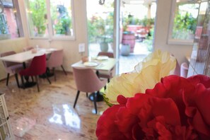 In-room dining - Boutique Hotel Asteria (Ljubljana)