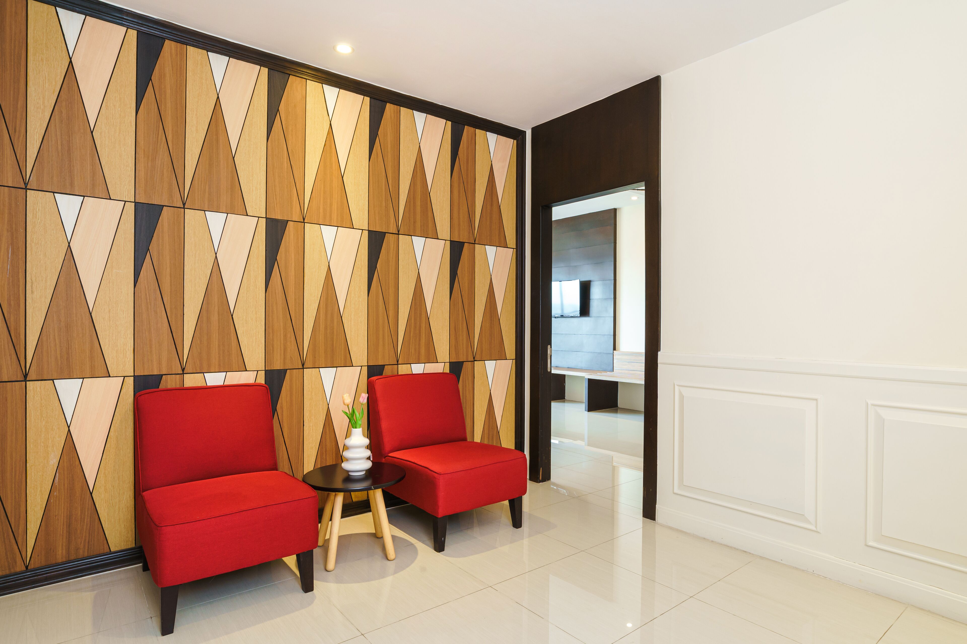 family room, 2 bedrooms, partial sea view | 1 bedroom, in-room safe, desk, blackout curtains