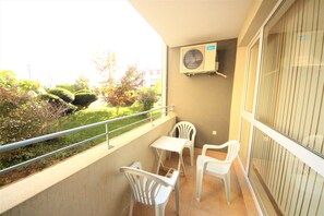 Appartement, 1 chambre | Vue depuis le balcon