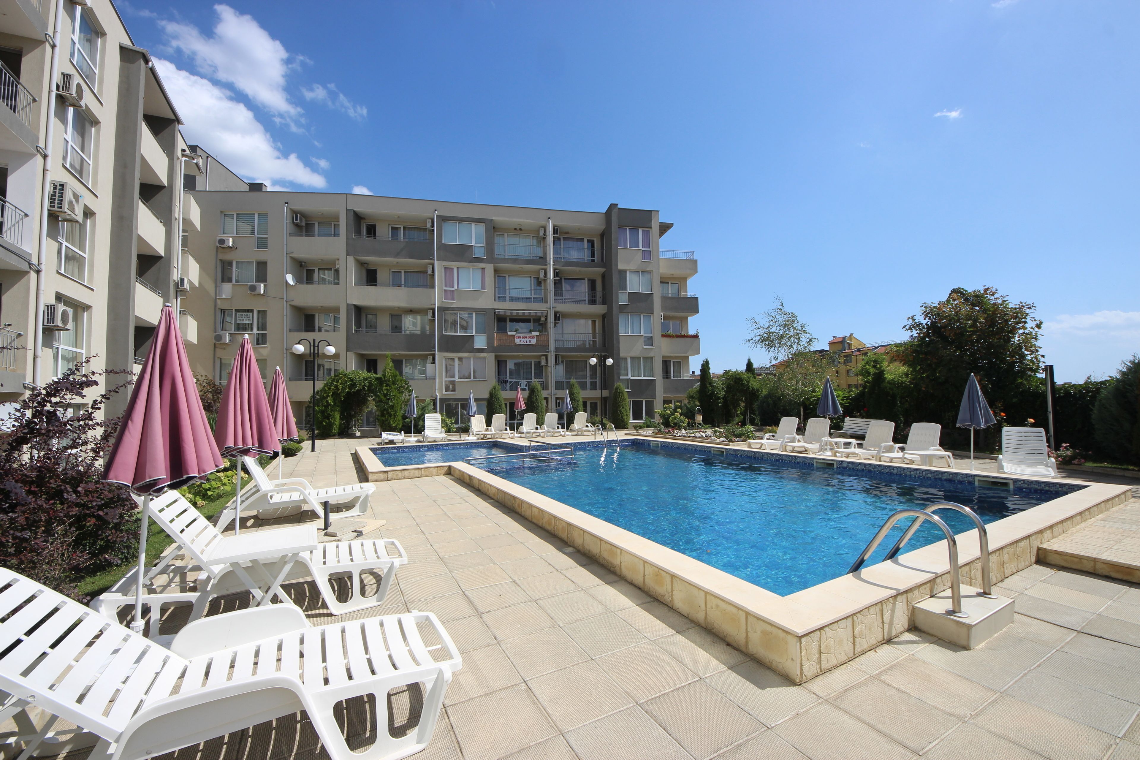 Seasonal outdoor pool