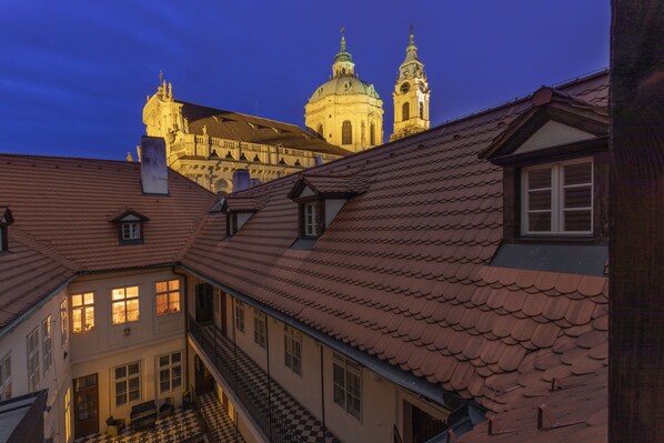 Interior - Three Golden Crowns Apartments (Prague)