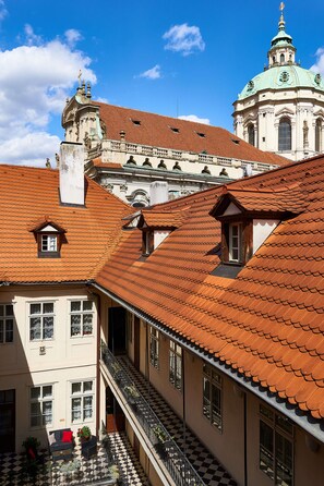 Exterior - Three Golden Crowns Apartments (Prague)