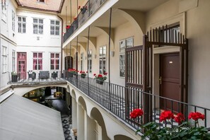 Exterior - Three Golden Crowns Apartments (Prague)