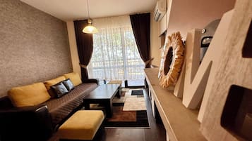 Comfort Villa, 2 Bedrooms | Blackout curtains, WiFi, bed sheets
