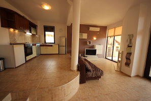 Villa, 2 Bedrooms | Living area | TV - Menada Sunny Hill (Kosharitsa)
