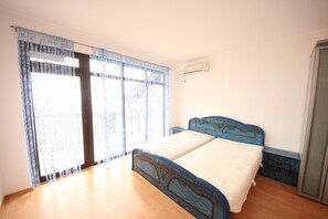Villa, 2 Bedrooms | 2 bedrooms, individually decorated, individually furnished