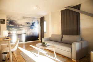 家庭房 | 起居区 | 平板电视