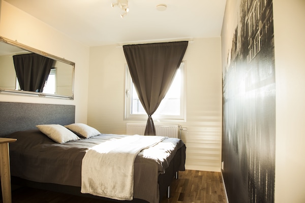 Desk, blackout curtains, free WiFi, bed sheets