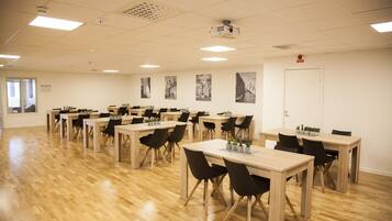 Desayuno bufé gratuito y diario