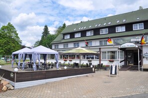 Terrace/patio - Garni Hotel Engel Altenau (Clausthal-Zellerfeld)