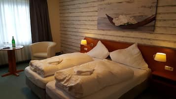 Standard Twin Room without extra bed | Desk, cribs/infant beds, rollaway beds, free WiFi