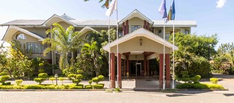 Fahari Gardens Hotel