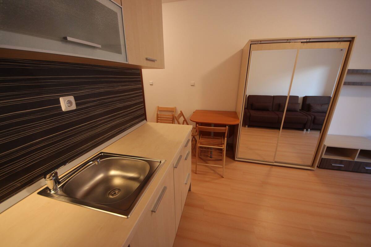 Private kitchenette