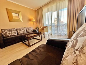 Comfort-huoneisto, kaupunkinäköala | 1 makuuhuone, Wi-Fi, vuodevaatteet