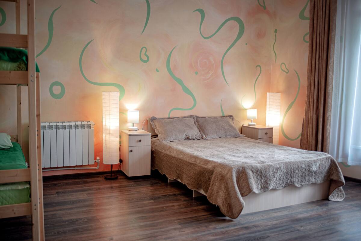 Kamar Quadruple Superior | Setrika/meja setrika dan Wi-Fi gratis